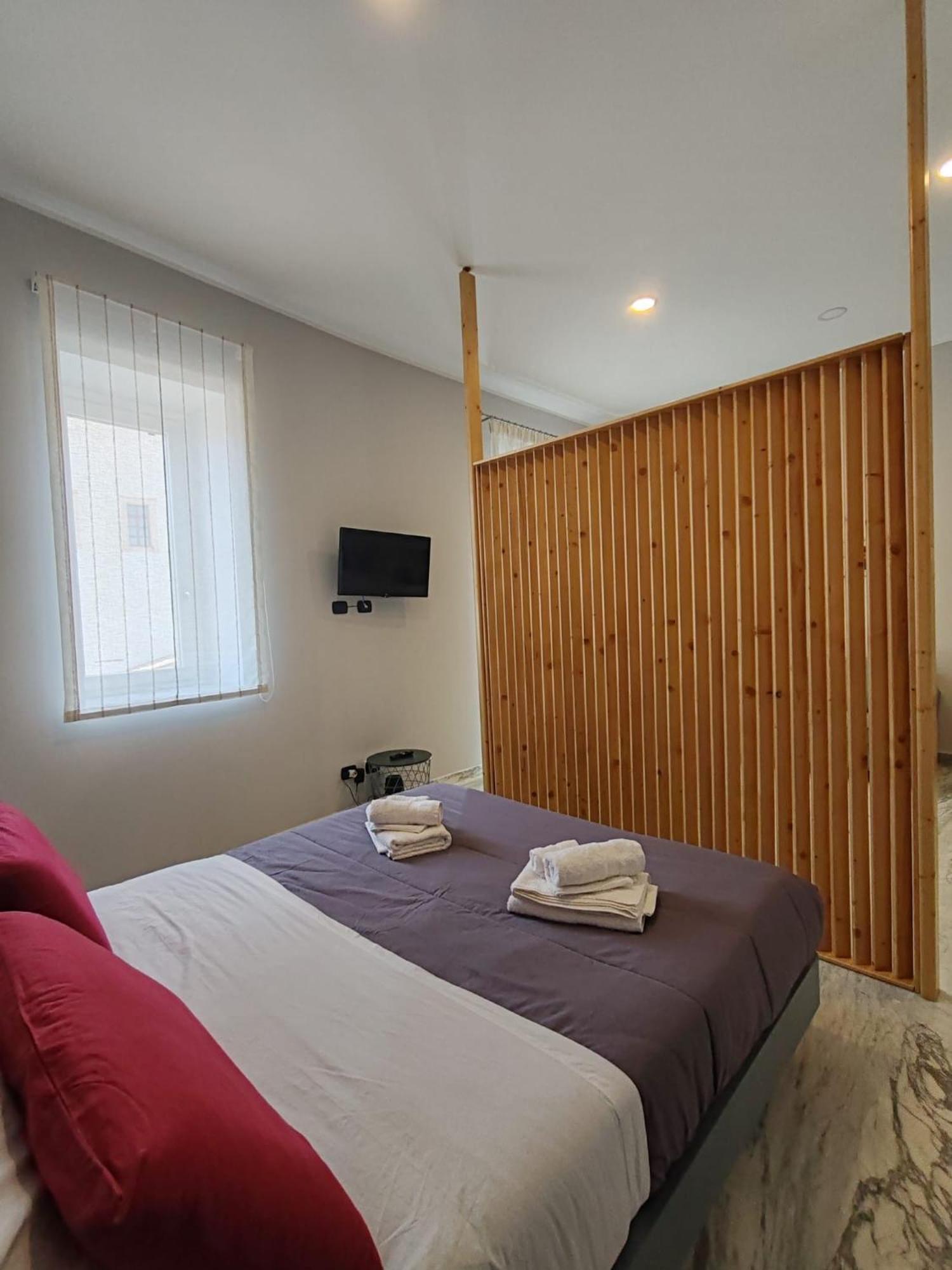 Lily Apartments Palermo Bagian luar foto