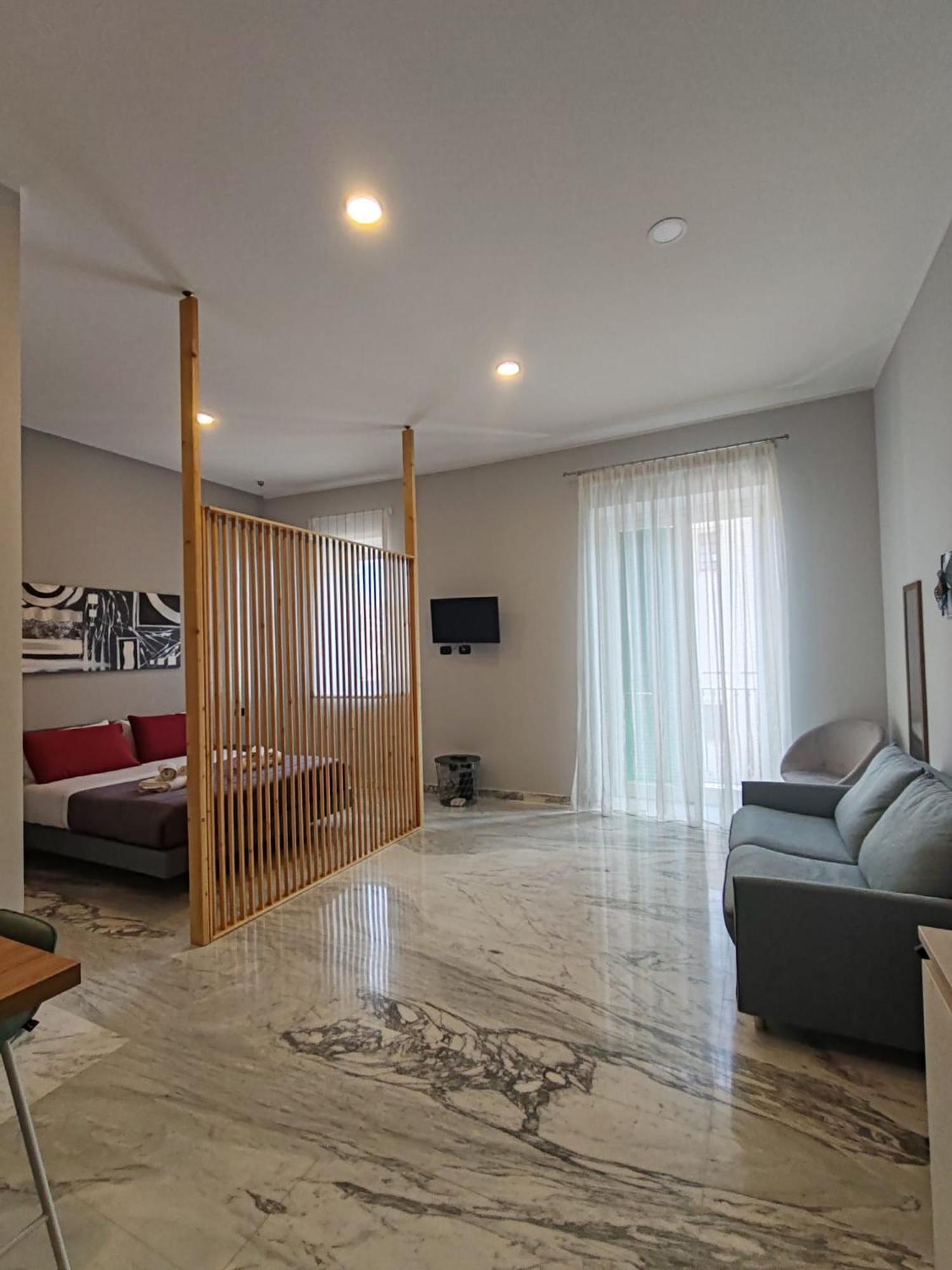 Lily Apartments Palermo Bagian luar foto